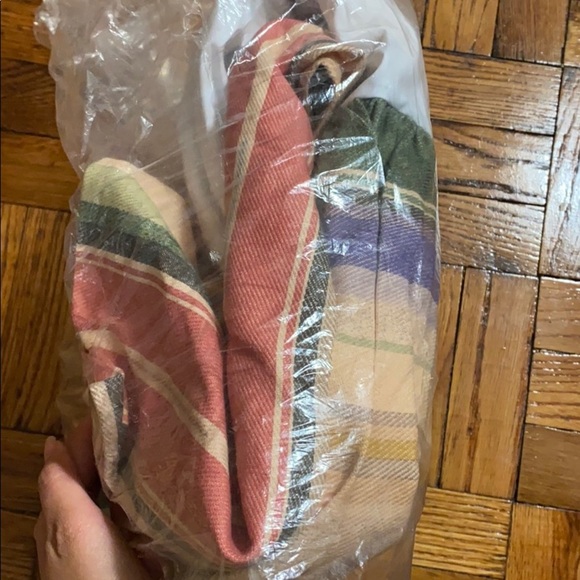 New Polo Ralph Lauren multicolored twin bedskirt - Picture 5 of 6